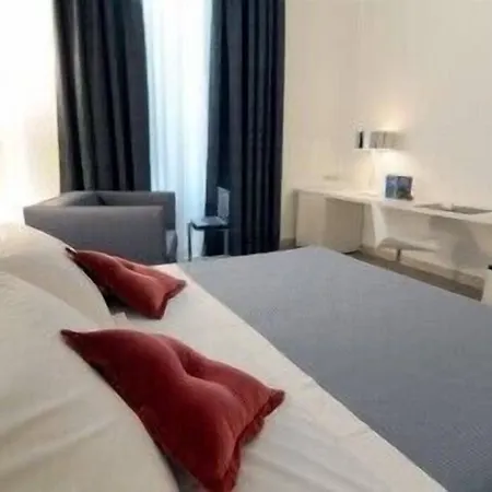 Town House Cavour 4*