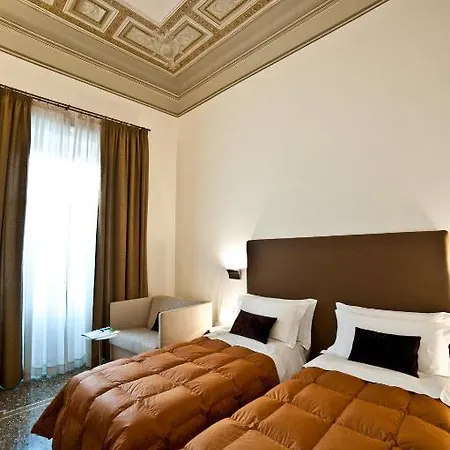 Town House Cavour 4* Reggio Calabria