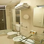 Town House Cavour 4*