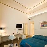 Town House Cavour 4*