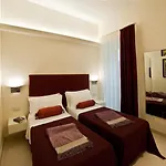 Bed & Breakfast Town House Cavour 4*