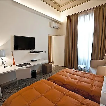 Town House Cavour 4* Reggio di Calabria
