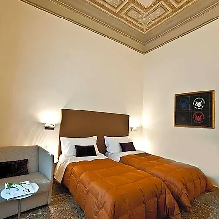 Town House Cavour
