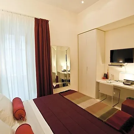 Oda ve Kahvaltı Town House Cavour 4*
