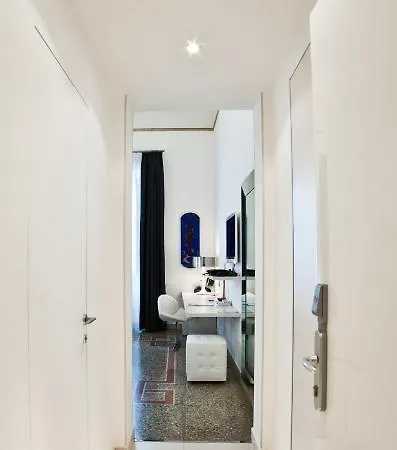 Town House Cavour 4* Reggio di Calabria