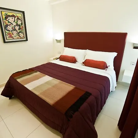 Town House Cavour 4*