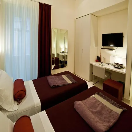 Oda ve Kahvaltı Town House Cavour 4*