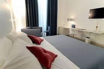 Town House Cavour 2*