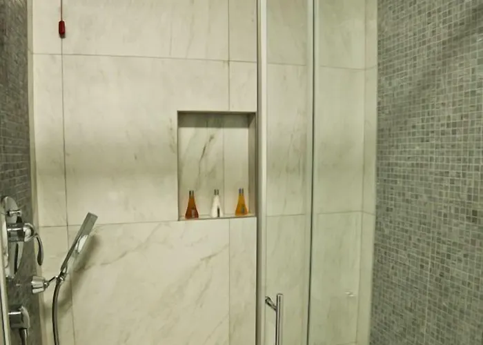 Bed & Breakfast Town House Cavour 4*